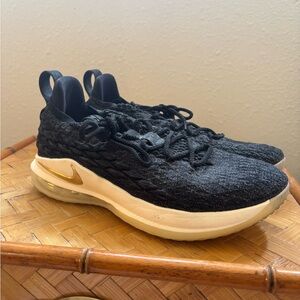 Nike LeBron James Collab Men's Black and Gold Athletic Sneakers